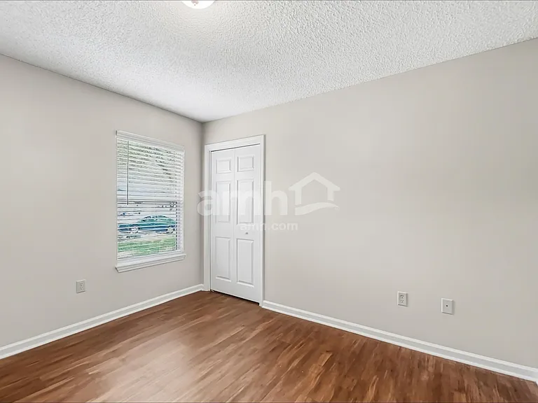 2708 Secret Harbor Dr — Photo 15