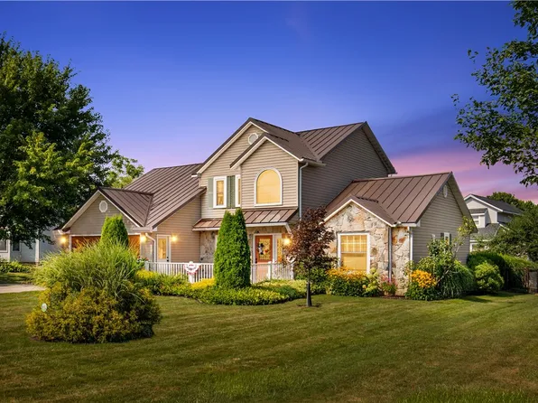 1210 S Columbia Ave, Somerset, PA 15501