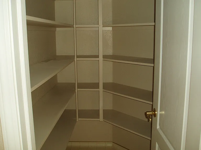 1720 E Granada Ave — Photo 6