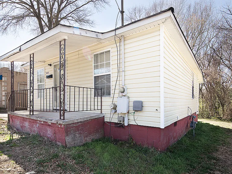906 N Oakland St #906 — Photo 3