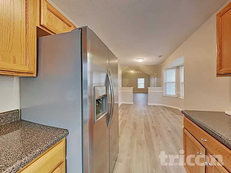 2829 Elijah Dr — Photo 5
