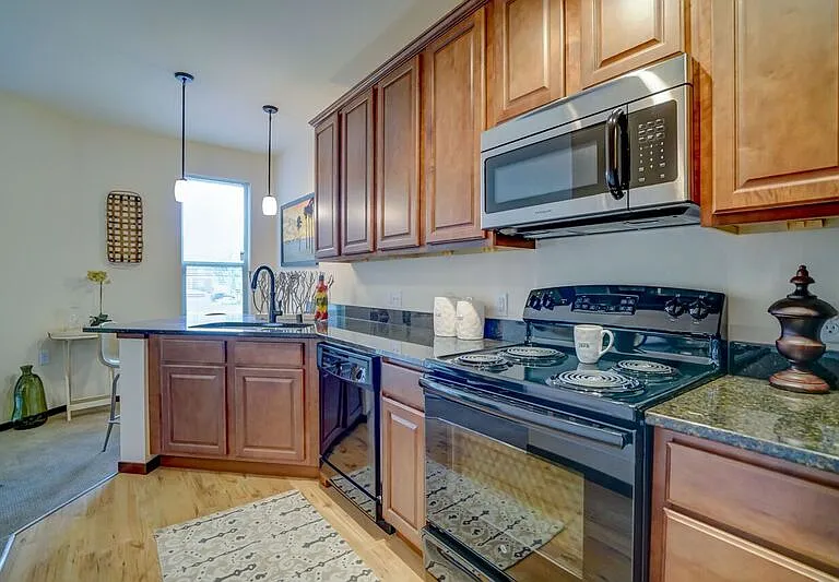 Reagan- Kitchen