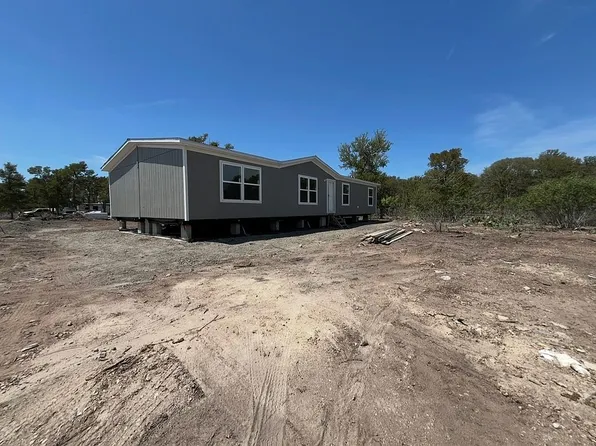 Laredo Dr, Dale, TX 78616