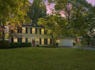 5018 Oak Creek Ct, Fort Wayne, IN