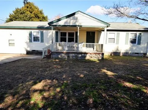 6933 Woodsville Rd, Hayes, VA 23072