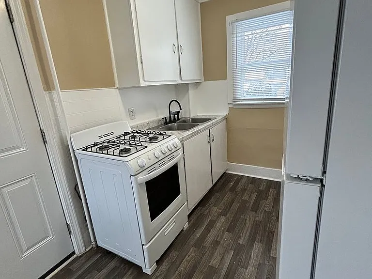 401 Hannibal St — Photo 14
