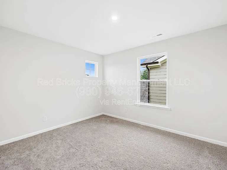 412 Wild Dove Ct — Photo 22