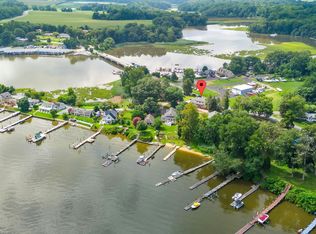 24 Ferry Point Ln, Earleville, MD 21919
