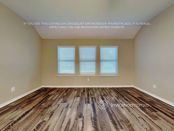 3rd image of 317 Burr Ln