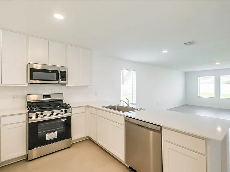 6514 Linden Leaf Dr — Photo 13