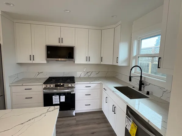 1841 Park Ave #A, Napa, CA 94558