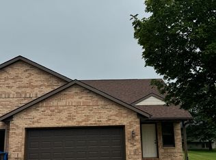 636 S Burr Oak Ave #1, Oregon, WI 53575