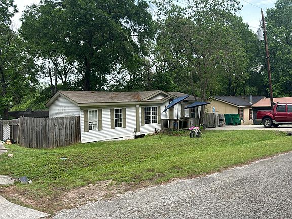 3rd image of 9526 Live Oak Trl