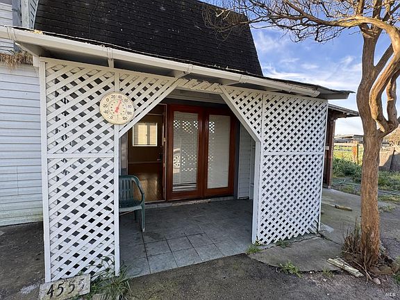 4th image of 4555-4553 Stony Point Rd
