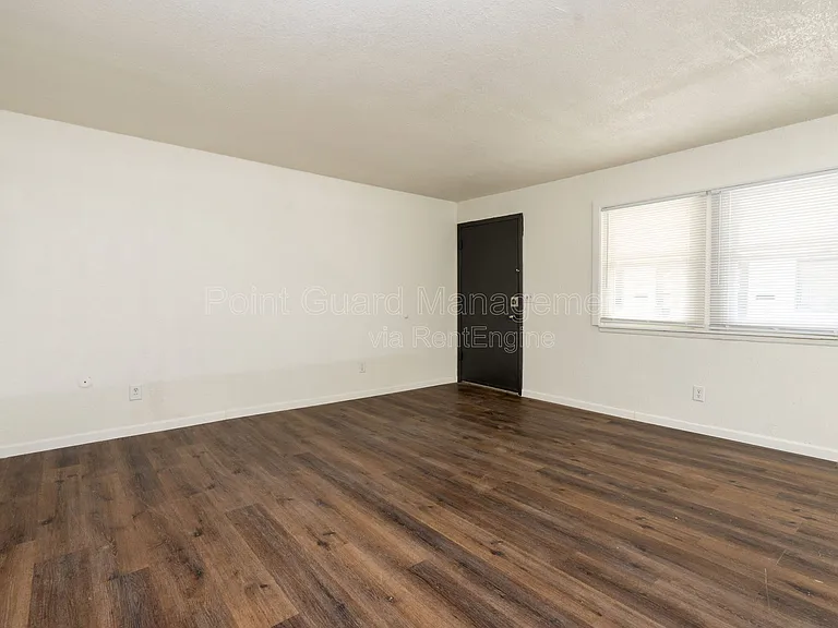 750 W Dayton Ave #204 — Photo 5