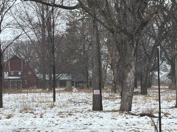 901 Bunker Lake Blvd NE, Ham Lake, MN 55304