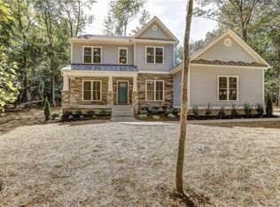 12107 Silbyrd Dr, Midlothian, VA 23113