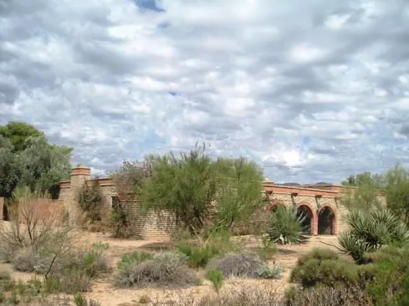 8944 E Cave Creek Rd, Carefree, AZ 85377