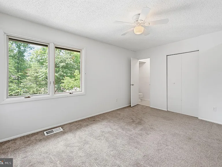 2242 Cartwright Pl — Photo 37