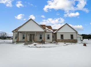 10325 Fairfield Farms Dr, Canal Winchester, OH 43110