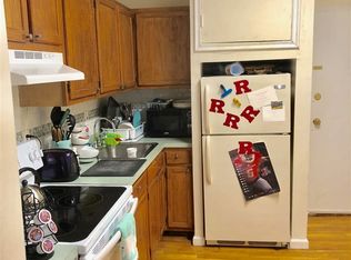 600 Monroe St APT 8, Hoboken, NJ 07030
