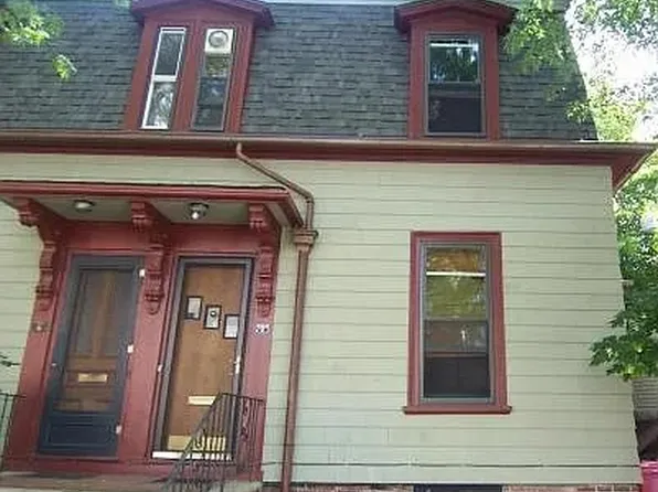 4 Kinnaird St, Cambridge, MA 02139