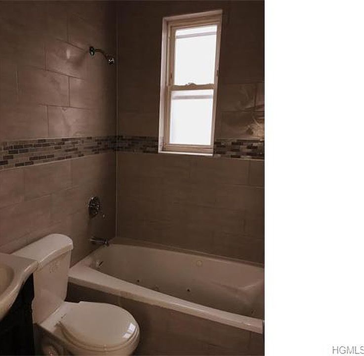 2nd image of 2557 Nd Pearsall Ave