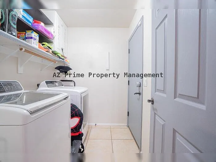3321 E Blackhawk Dr — Photo 16