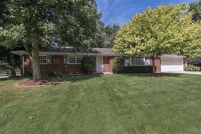 1st image of 1450 Woodland Dr