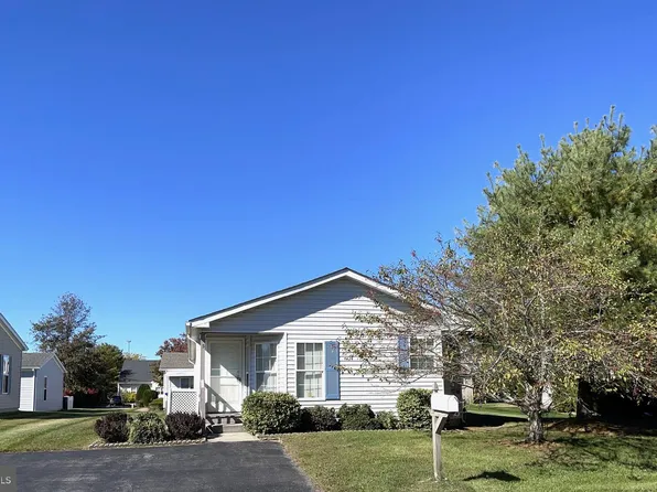 5 Fort Lee Rd, Manahawkin, NJ 08050