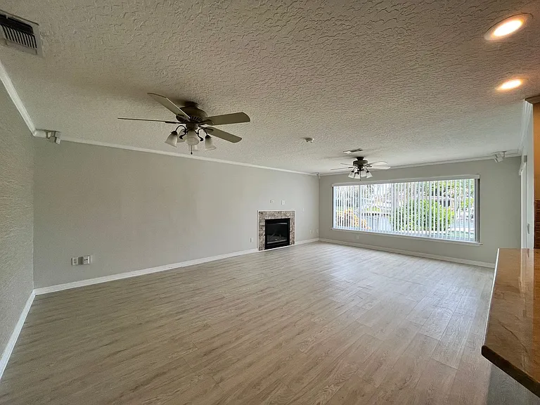 415 Aruba Ct — Photo 6