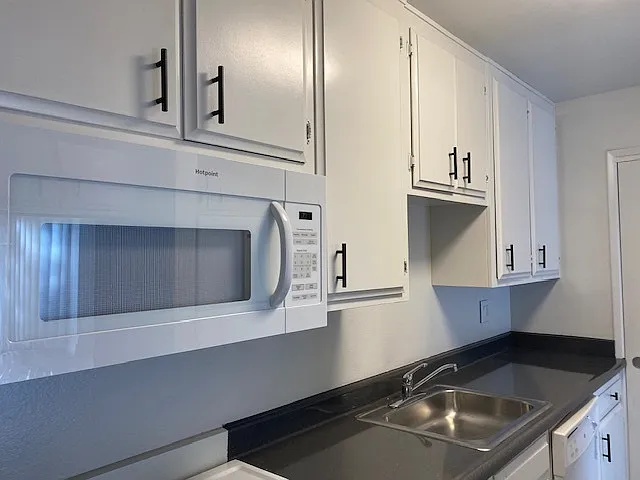 1229 Brighton Ave — Photo 9