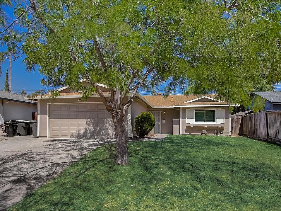 4249 Strathmore Way, North Highlands, CA 95660