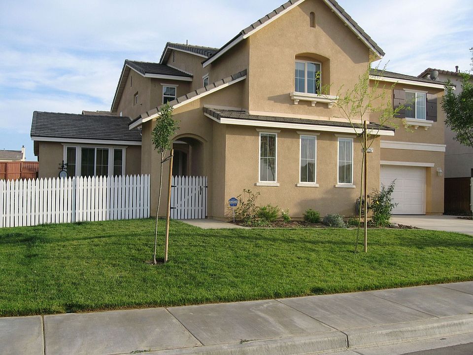1st image of 12257 Bali St