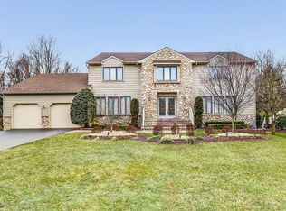 9 Washington Ave, Morganville, NJ 07751