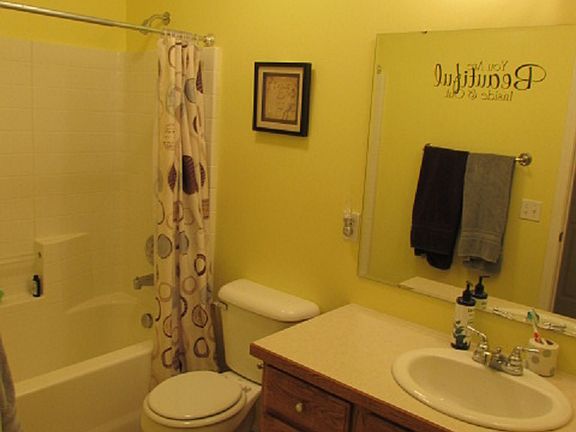 Main bathroom