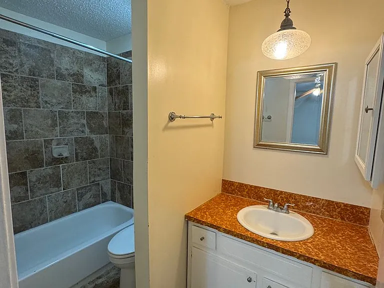 3324 Cross Creek Dr — Photo 14