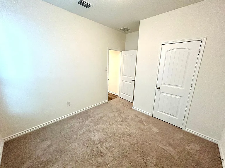 15352 Electra Cir — Photo 15