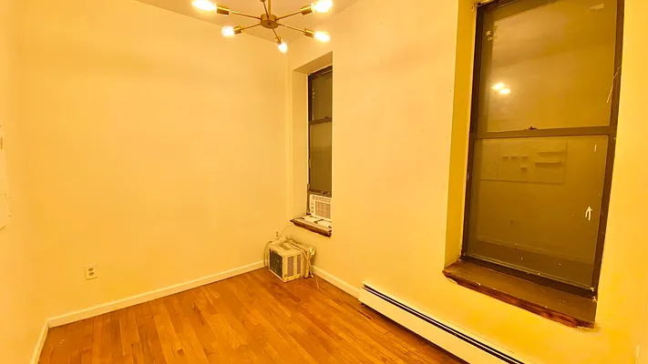Rented by Crosstown Apartments NYC | media 14