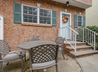 7 Riga Ct, Scotch Plains Twp., NJ 07076