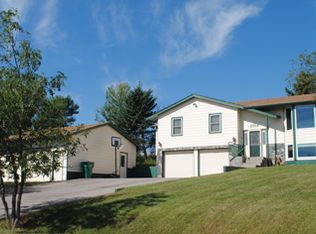 3334 Kerry Dr, Rapid City, SD 57702