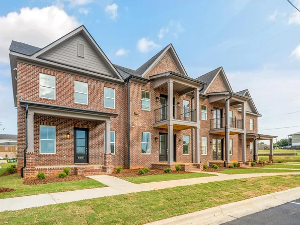 865 21st Ave E, Tuscaloosa, AL 35404