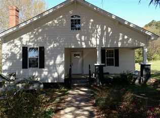 208 S Peachtree St, Liberty, SC 29657