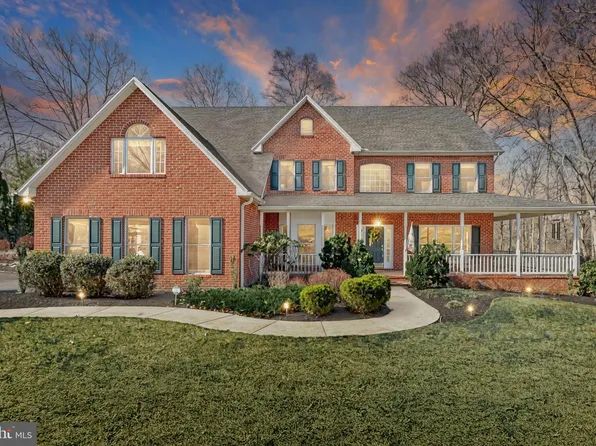 117 Foxfire Ln, Lewisberry, PA 17339