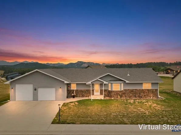 316 Rose Quartz Pl, Custer, SD 57730