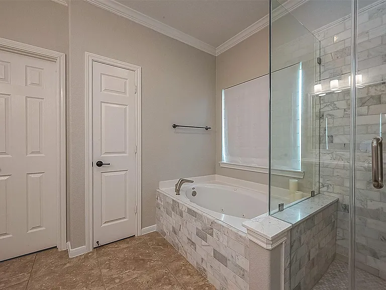 167 Pinto Point Pl — Photo 26