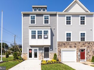 180 Tate Manor Dr, Charles Town, WV 25414