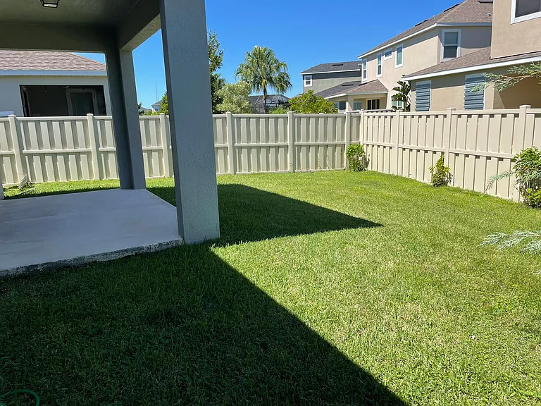 2881 Casterton Dr — Photo 28