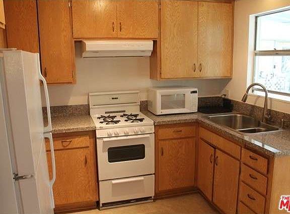 5th image of 1430 California Ave #1108