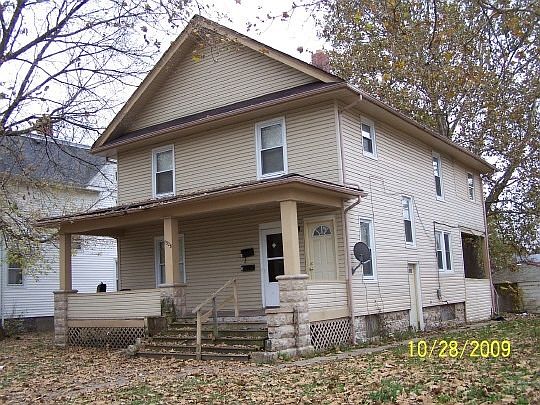 1st image of 1328 Elm St